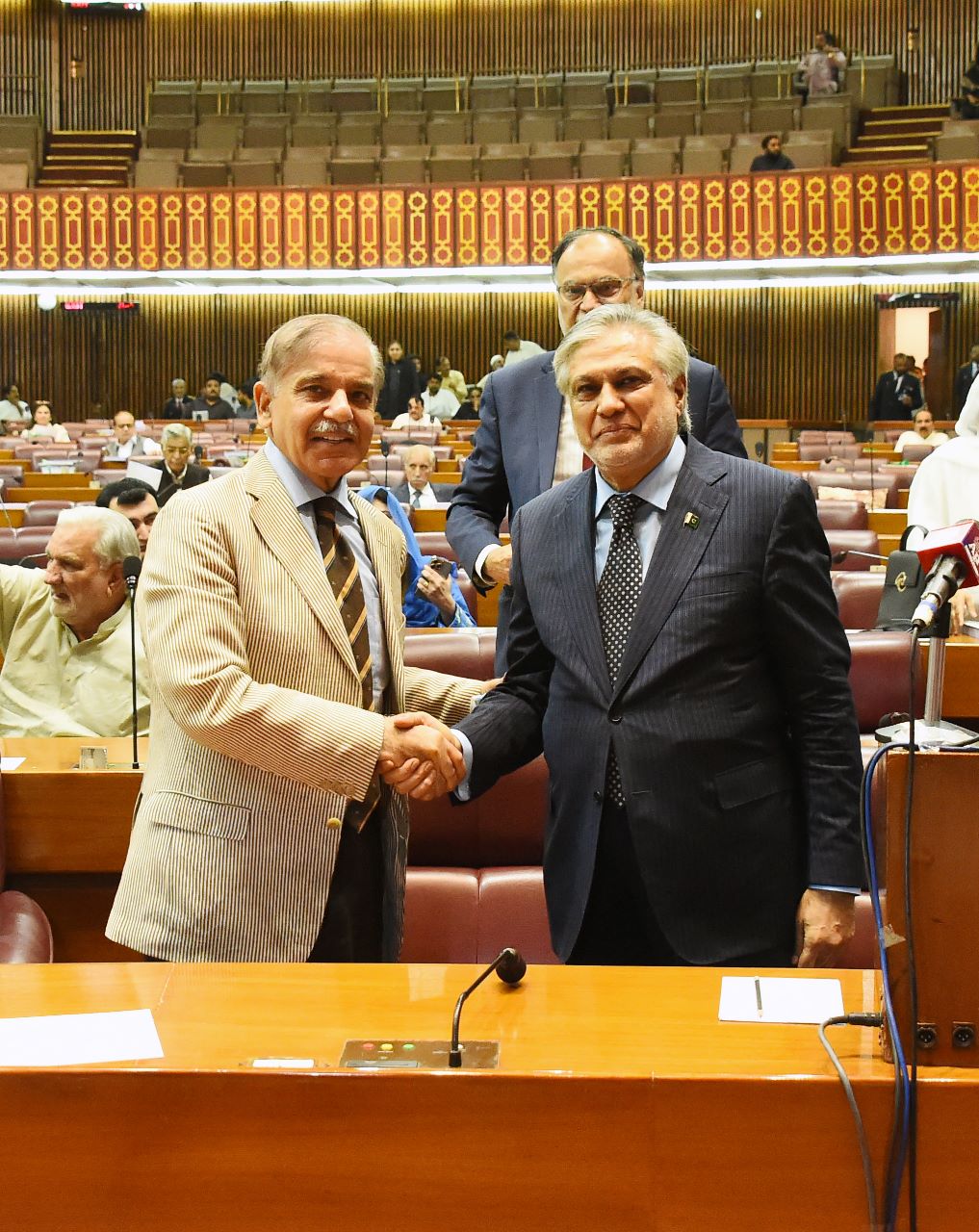 Ishaq Dar unveils pro-people budget with no new taxes