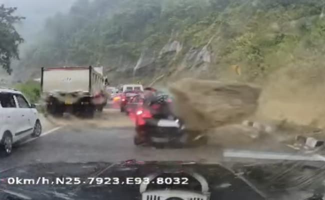 Giant Boulders Crushes Cars After Landslide