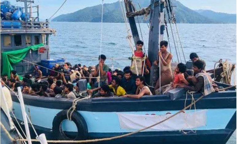 Rohingya boat sinks, 23 dead others missing