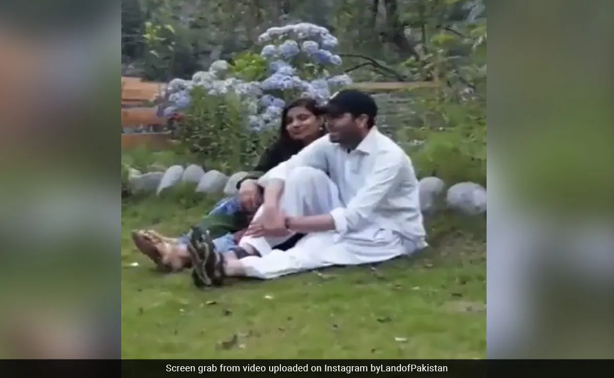Pakistan Extends Visa Of Indian Woman Who Married Facebook Friend