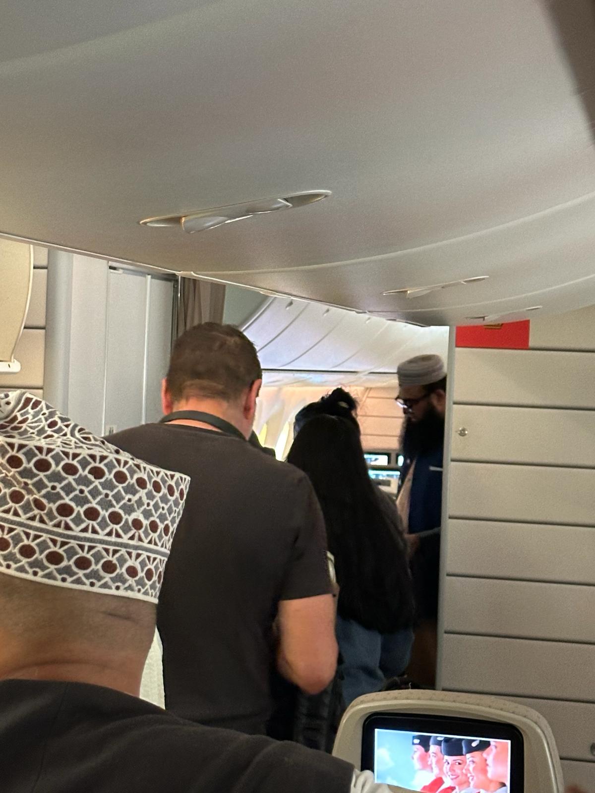 Al-Khair Foundation boss Imam Qasim's first-class flights stir controversy | Baaghi TV