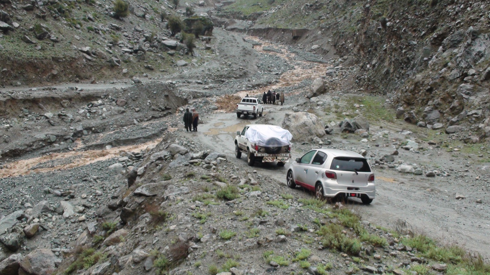 Pak-Afghan Border Area Arandu Road Blocked Once Again due to Flood Day after it opened for Traffic
