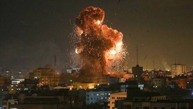 Israeli strikes on Syria kill more than dozen people: Syrian Media