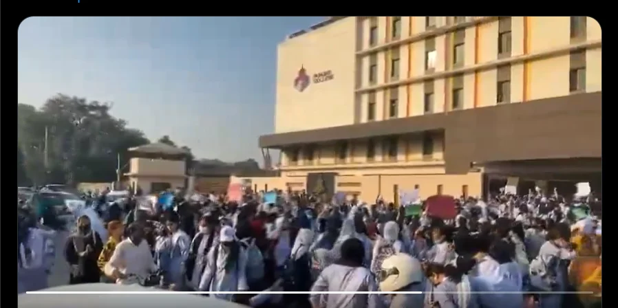 Students Protest for Justice after Female Student Raped, Security Guard Arrested