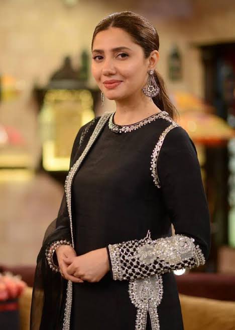 Mahira Khan Sexually Harassed in London