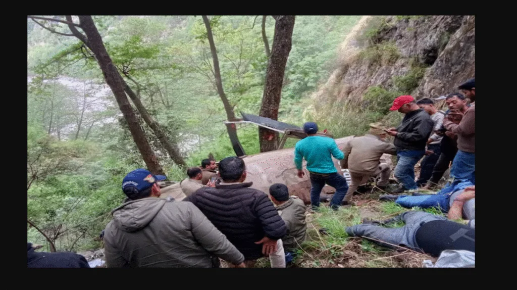 Indian helicopter crashes in Uttarakhand, four killed