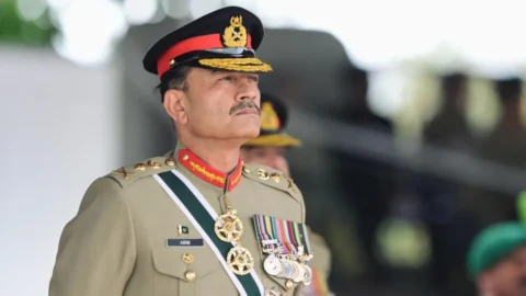 Field Marshal Asim Munir, Service Chiefs congratulate the nation on Eid-ul-Adha, pray for lasting peace
