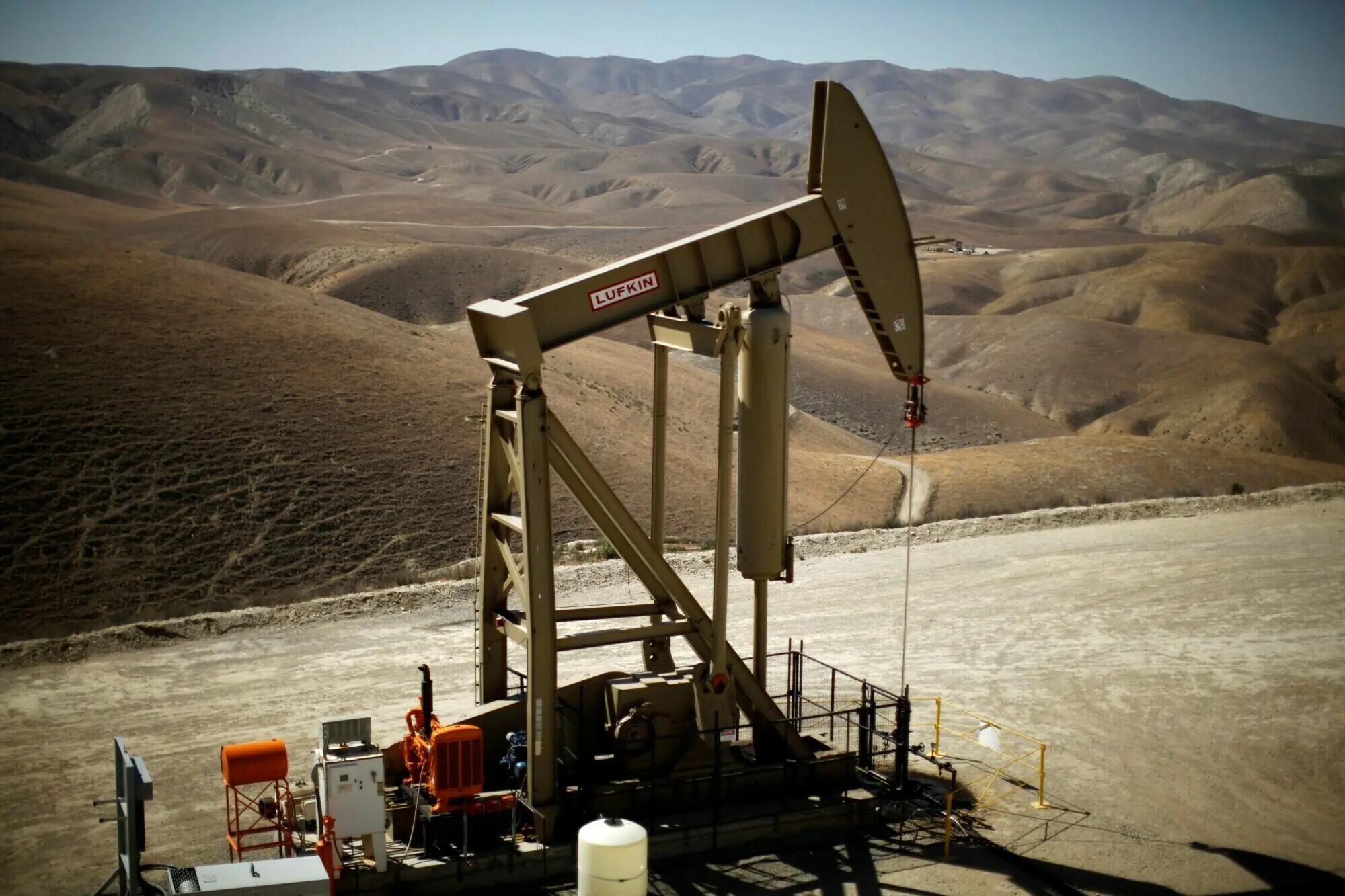 Major Oil, Gas Reserves Discovered in Kohat