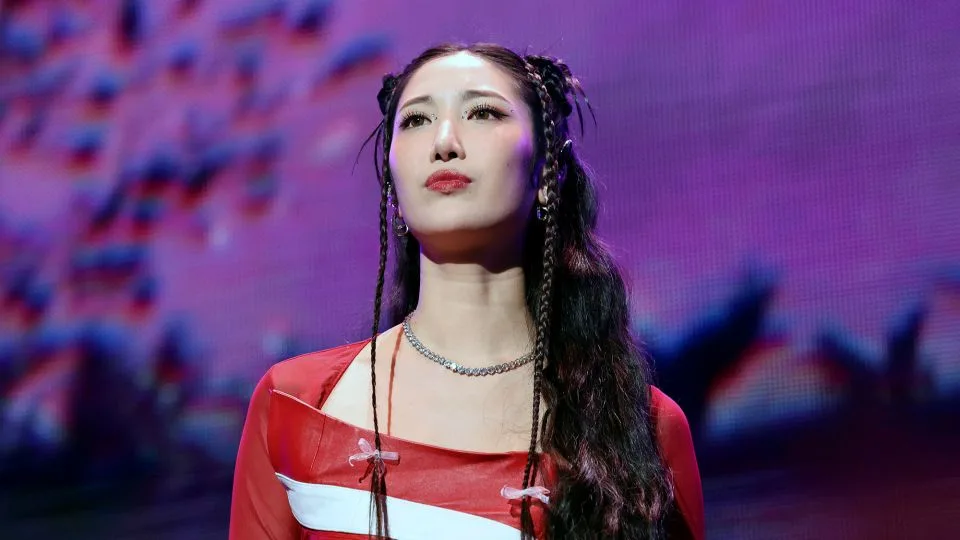 Former K-Pop Trainee EJAE Finds Global Success Through Netflix Hit ‘KPop Demon Hunters’ | Baaghi TV 