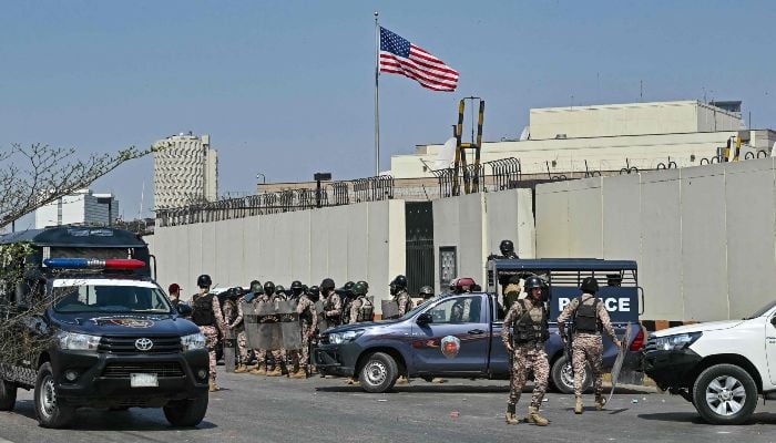 US Embassy, Consulates Temporarily Suspend Services Amid Unrest in Pakistan | Baaghi TV