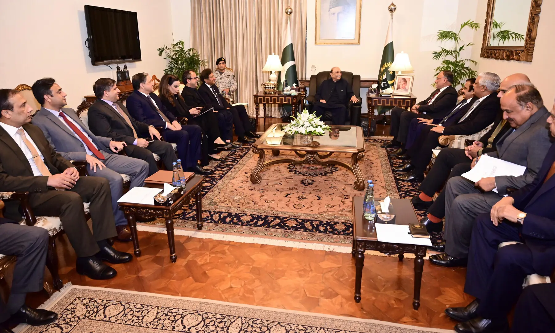President Zardari Directs Steps to Reduce Loadshedding, Strengthen Water Security