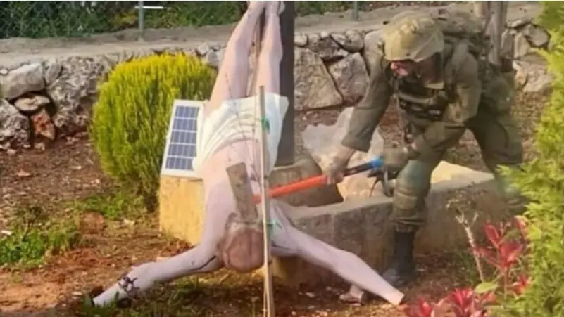 Outrage After Israeli Soldier Damages Jesus Statue in Lebanon
