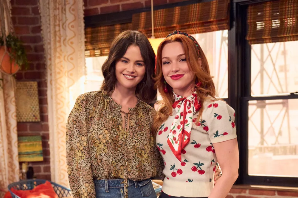 Jennifer Stone Returns as Harper Finkle in Final Season of Wizards Beyond Waverly Place