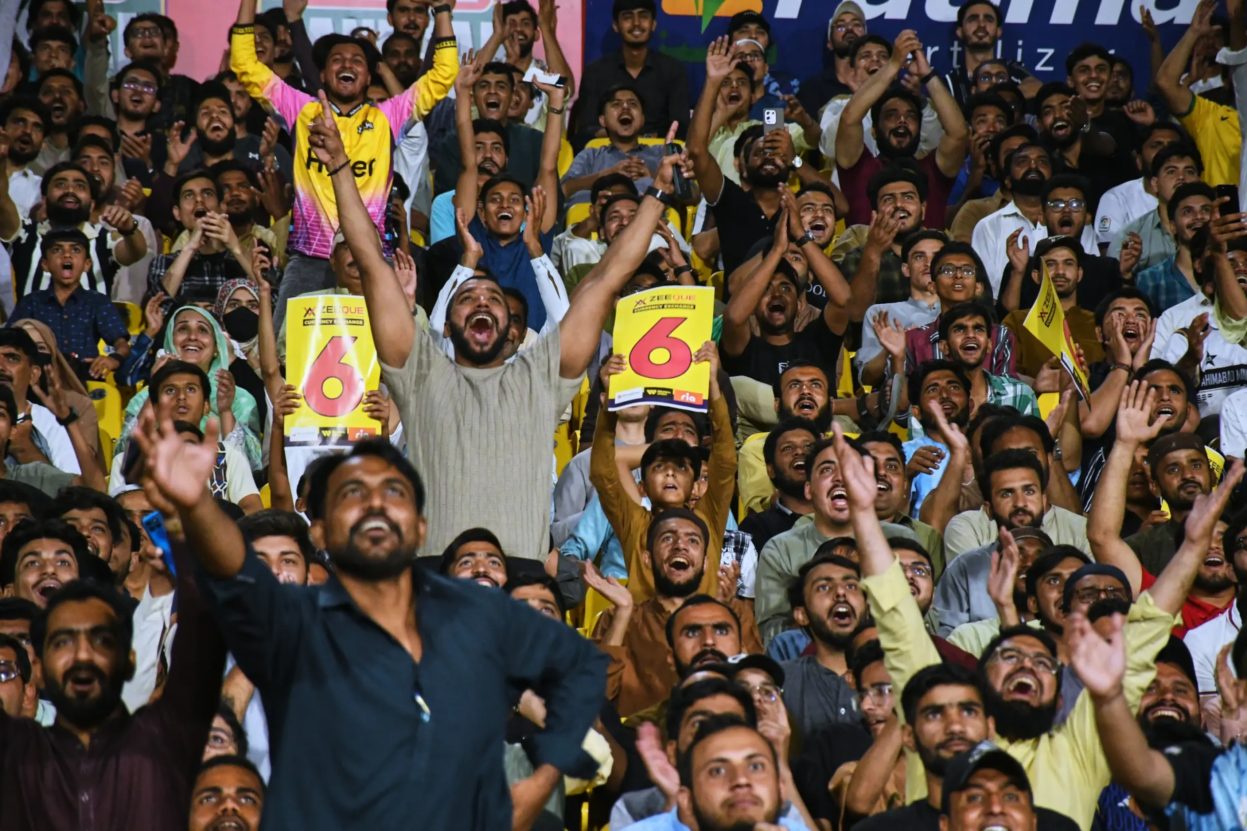 Fans Return as PSL Qualifier Revives Cricket Atmosphere in Karachi | Baaghi TV