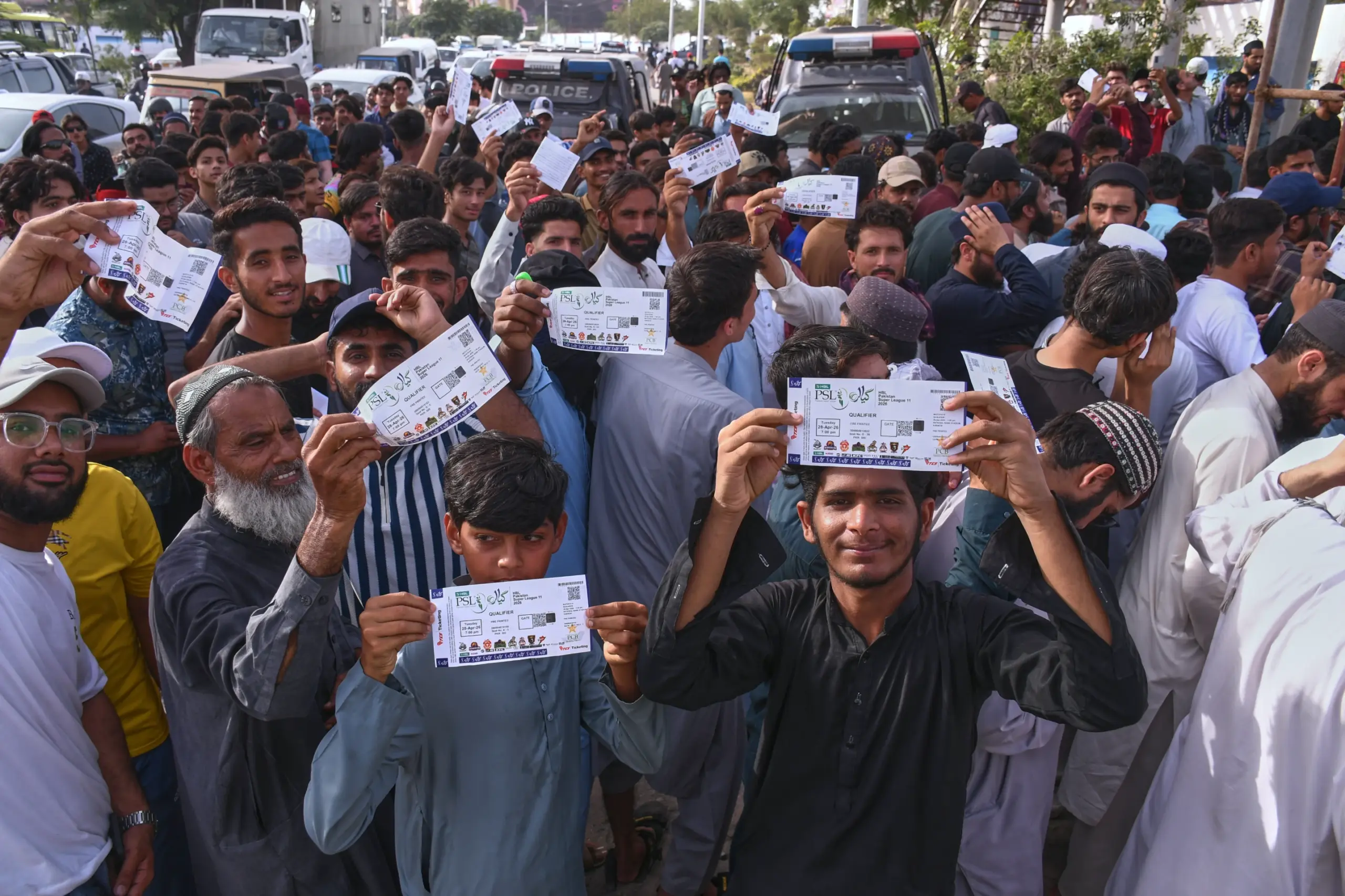 Fans Return as PSL Qualifier Revives Cricket Atmosphere in Karachi