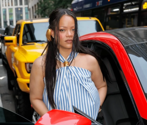 Rihanna Comforts Cancer Patient in Heartwarming Viral Encounter