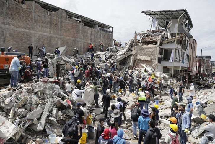 Colombia Quake Rescue Enters Critical Phase as Toll Rises