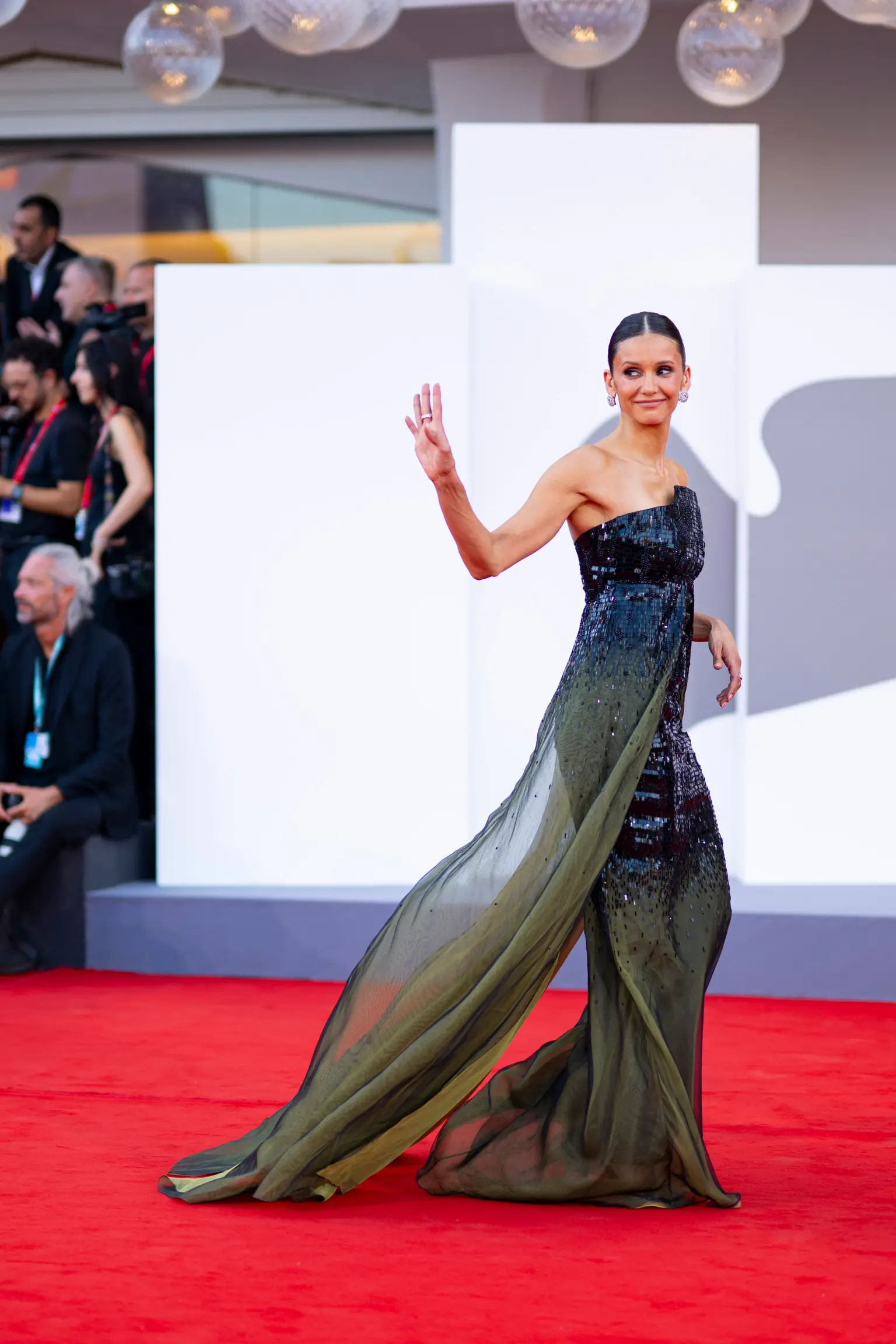 Nina Dobrev’s Venice Red Carpet Moment Goes Viral | Baaghi TV